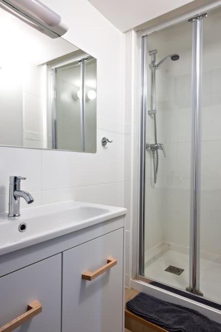 Le Petit Tyard Apartment Шалон-сюр-Сон Екстериор снимка